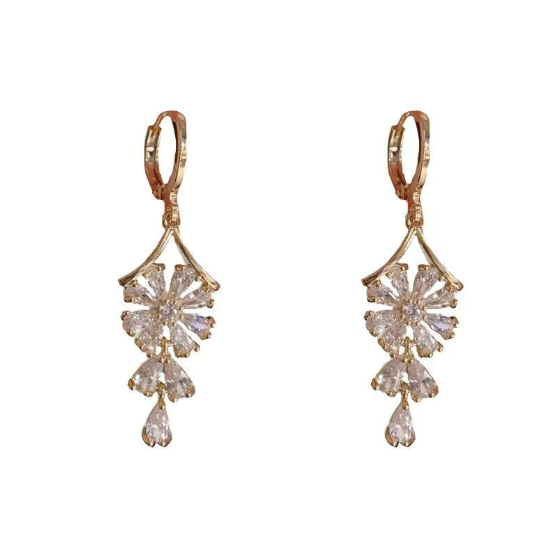 Elevate Your Elegance with Korean Style Zircon Flower Tassel Earrings - Luxurious 14K Gold-Plated Statement Jewelry for Women