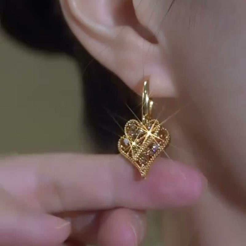 New Gold Double-Heart Earrings for Women, Trendy Layered Design, Elegant and Versatile Style DZEH4657