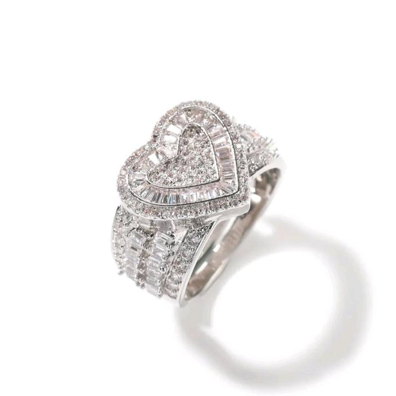 Exquisite Gold-Plated Heart Ring - Adjustable Princessa Design
